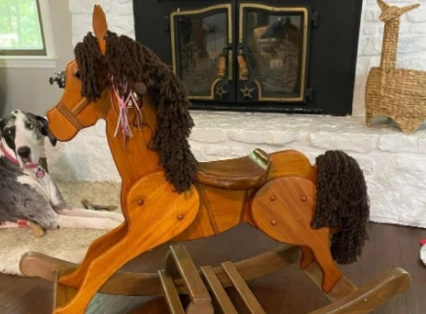 Man Shares Photo Of Cherished Rocking Horse Made By Grandfather Who Died - picture 2
