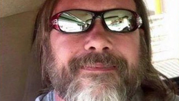 Man Spends $120 On Toys For Needy Children - Then The Unthinkable Happens - picture 2