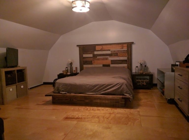 Man Struggles To Buy His Own Home, Builds Tiny Home From Scratch Watching Youtube Videos - picture 5