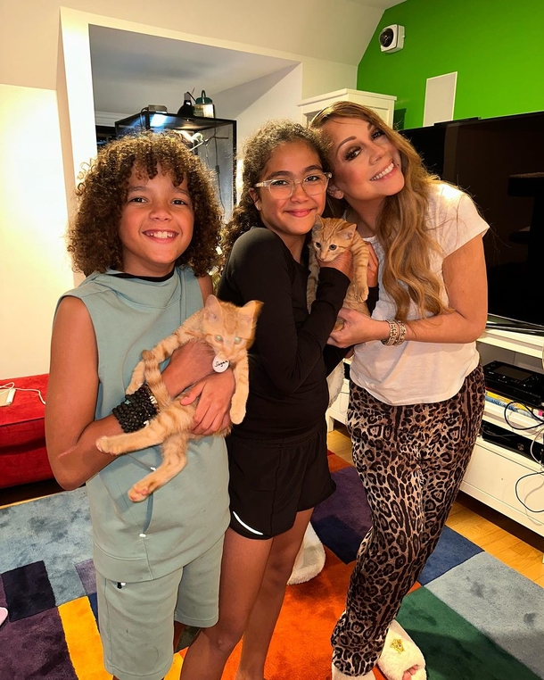 Mariah Carey announces that she adopted two adorable new rescue kittens — and the fans love them - picture 2