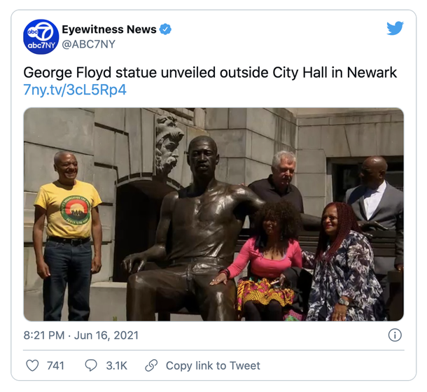 Massive 700-pound bronze George Floyd statue revealed in Newark - picture 4