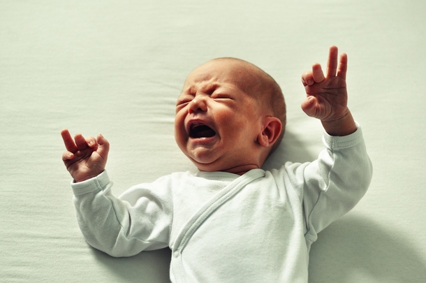 McDonald’s workers hear pregnant woman scream in bathroom – help deliver healthy baby moments later - picture 3