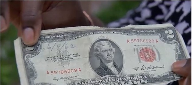Middle School Girl Uses $2 Bill To Pay For School Lunch, Gets Unexpected Visit From Police - picture 2