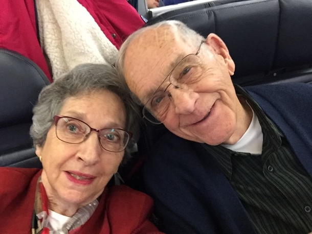 Mike Rowe shares the ‘secret’ behind his parent’s 60+ year marriage in heartwarming post - picture 6