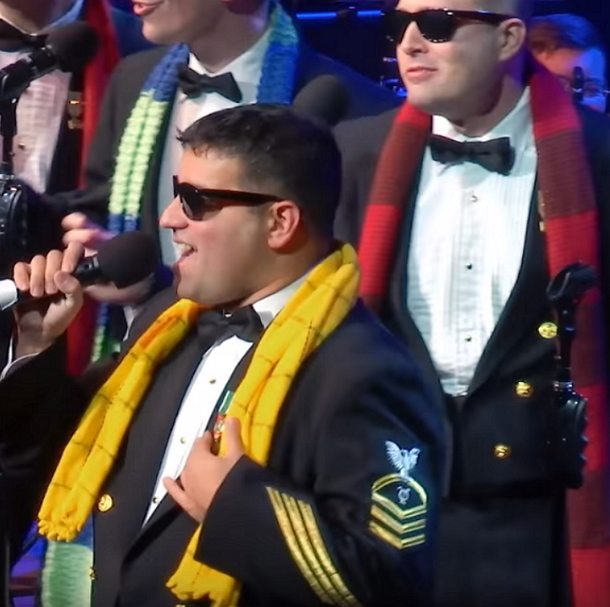 Military Band Sings A Special Christmas Classic, Pay Attention To The Man In Yellow Scarf, Amazing! - picture 3