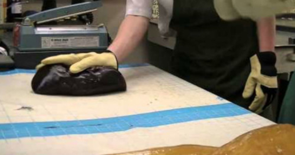 Millions Eat This Christmas Treat, But Have No Idea What It Looks Like Before Processing - picture 2