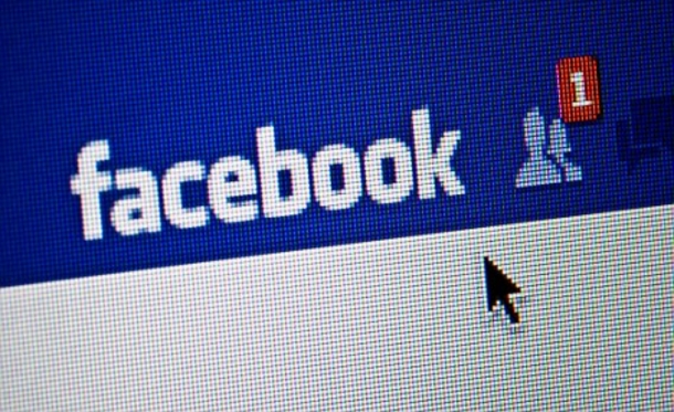 Mom Accepts A Friend Request From An Unknown User. What Happens Next Will Bring Chills To You! - picture 2