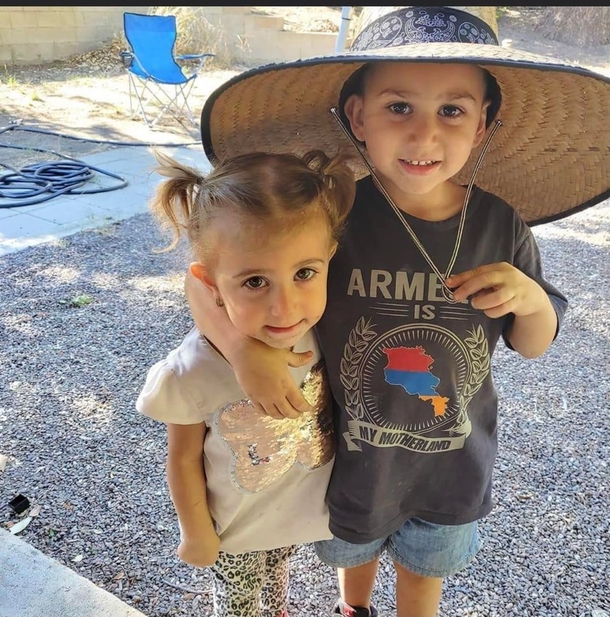 Mom calls her two kids inside for dinner but they never show up – found drowned in pond - picture 2