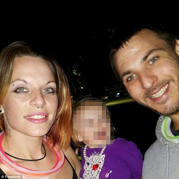 Mom Feeds 4-Year-Old Laxatives & Hot Sauce, Her Reason For Doing So Makes It Worse - picture 3
