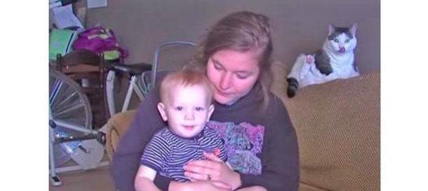 Mom Gets A Bad Feeling When 2 Child Protective Services Workers Visit, Then Learns Truth - picture 2