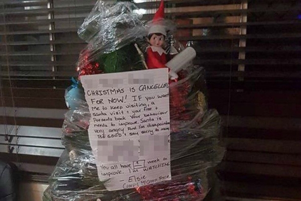 Mom Ignites The Internet After She Wraps Christmas Tree In Saran Wrap & Sticks A Note For Her Misbehaving Kids - picture 3