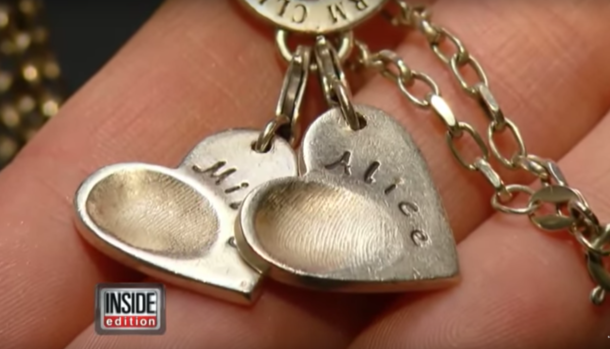 Mom Loses Daughter’s Necklace After She Dies. Then She Sees A Parent With It On Facebook - picture 3