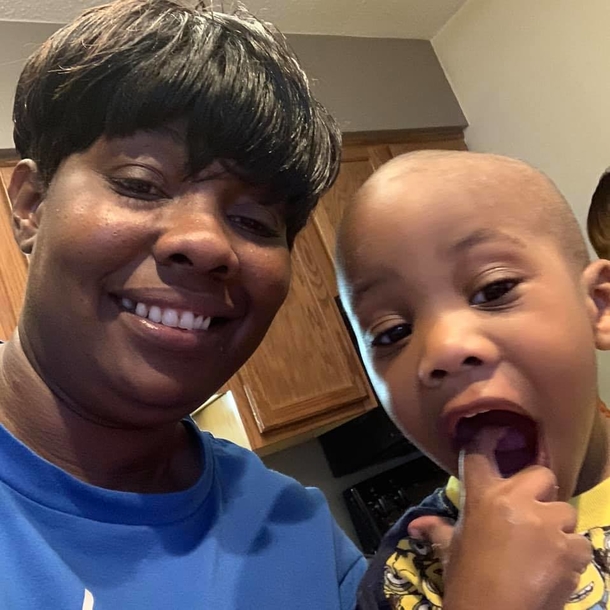 Mom posts increidble story about her next door neighbor who is a Cop - picture 2