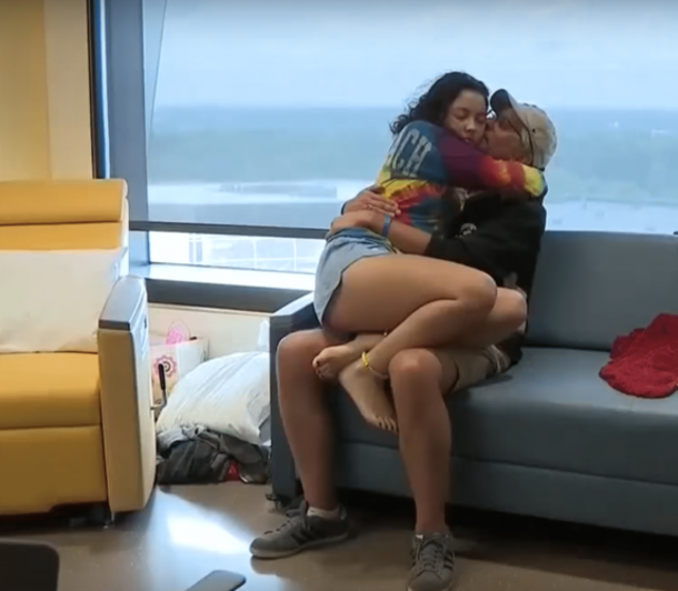Mom Sends Viral Warning To Parents After Her Daughter Ended Up In The Hospital After Recent “Teen Challenge” - picture 5