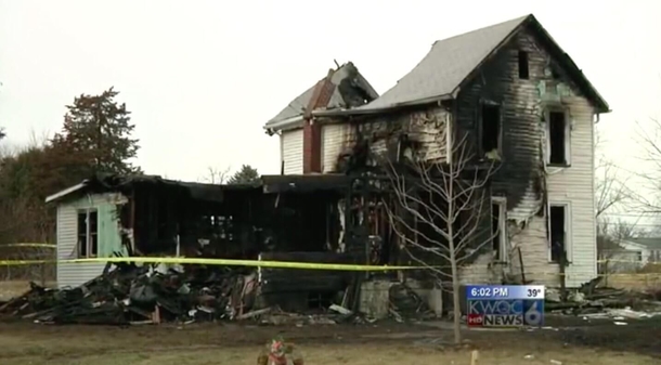 Mom Straps Baby in Carseat & Tosses Her Out Second-Story Window Just Seconds Before Taking Her Final Breaths - picture 3