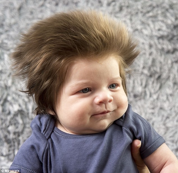 Mom Surprised When Baby Is Born With Long Hair, Then Realizes Why It Happened - picture 5