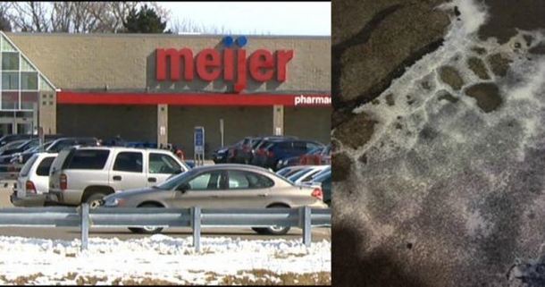 Mom Will Never Be The Same After Woman Taps Her On Shoulder In Parking Lot - picture 2