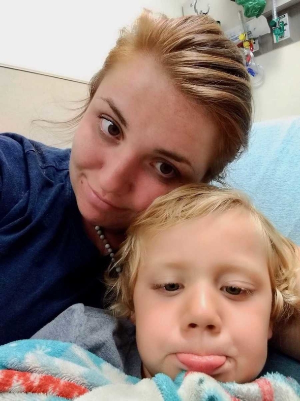 Mommy feels guilt after giving son Popsicle that activated peanut allergy - picture 3