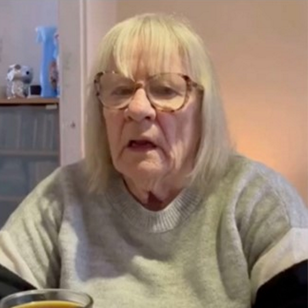 Mother leaves son with neighbor ‘for an hour’ but doesn't come back – so woman raises him as her own - picture 3