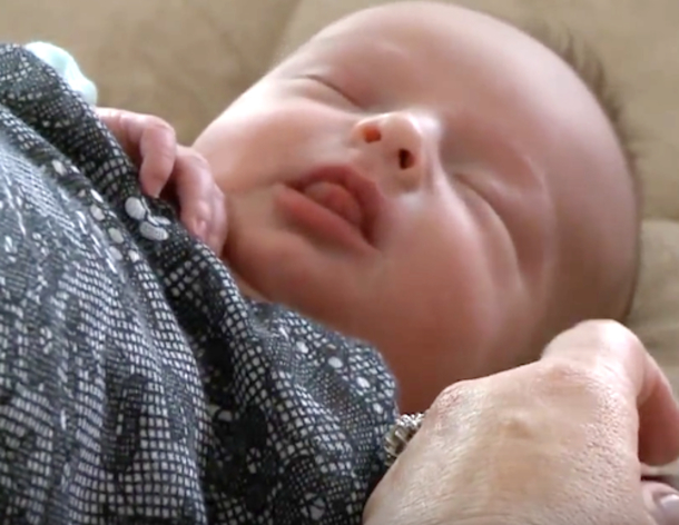 Mother Makes Life Or Death Decision In Order To Save Unborn Baby During Surgery - picture 3