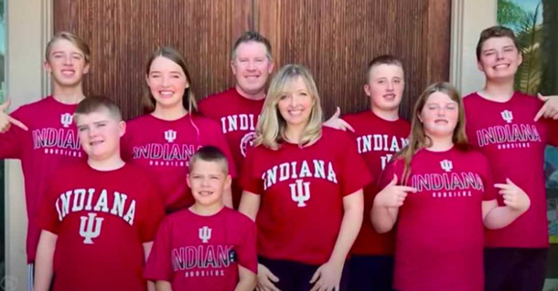 Mother of 9 children graduates Med School and is set to become a neurosurgeon - picture 2