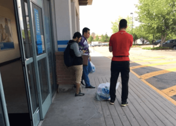 Mother Sees Men Targeting Her Kids In Store, Cashier Immediately Sends Out Alert - picture 5