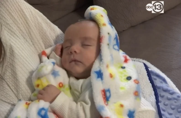 Mother Survives COVID, 3 Strokes, Heart Attack And Then She Gives Birth - “I Was In Tears.” - picture 7