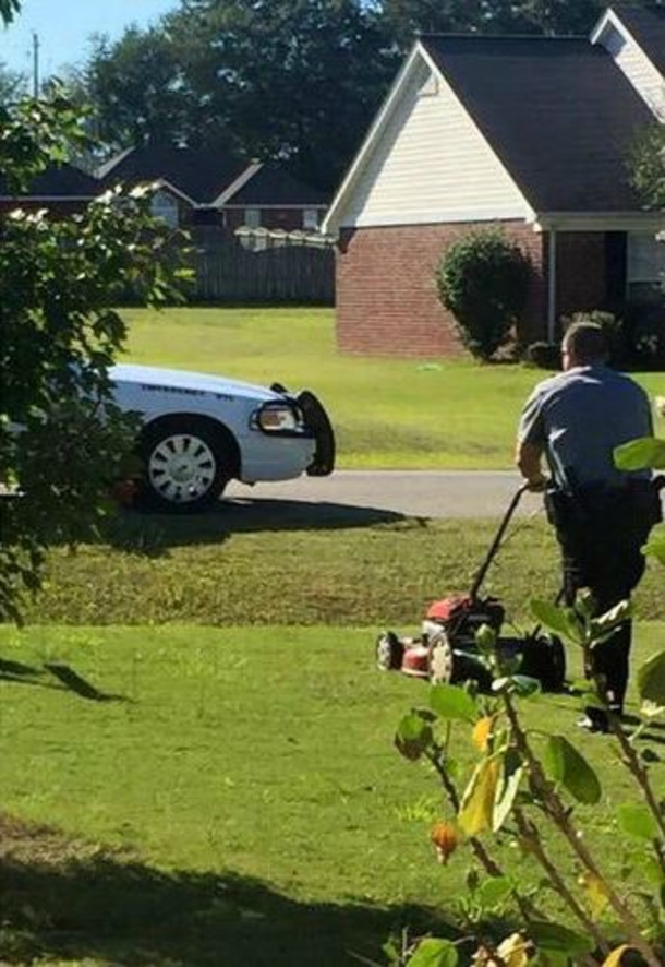 Mother With Newborn Hears A Loud Noise, Sees Cop Walking From Her Home - picture 3