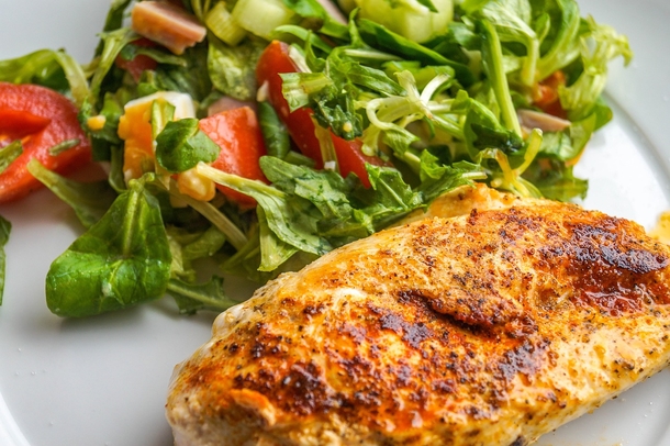 My Mother-In-Law Taught Me This Flawless Trick To Keep Chicken Moist And Tender Every Time - picture 5