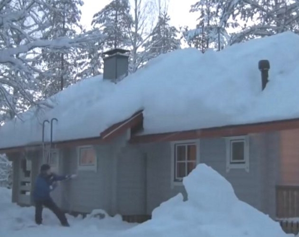My Neighbors Came Out In The Cold To Witness His Unique Way Of Removing Snow - picture 4