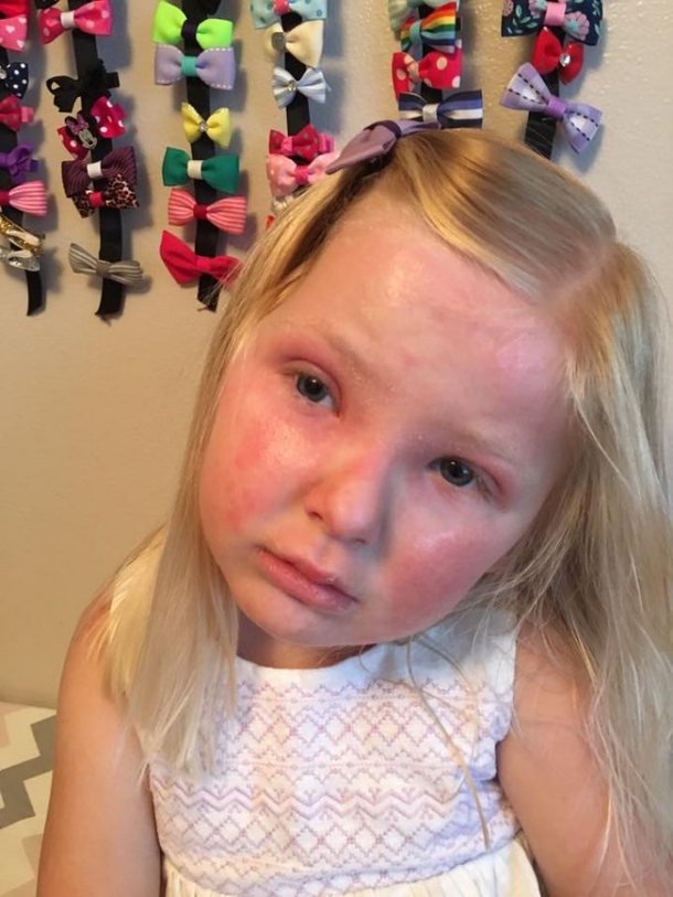Nasty Man Bashes Dad For Holding His Sick Daughter, Dad’s Reply Leaves Him Crying - picture 5