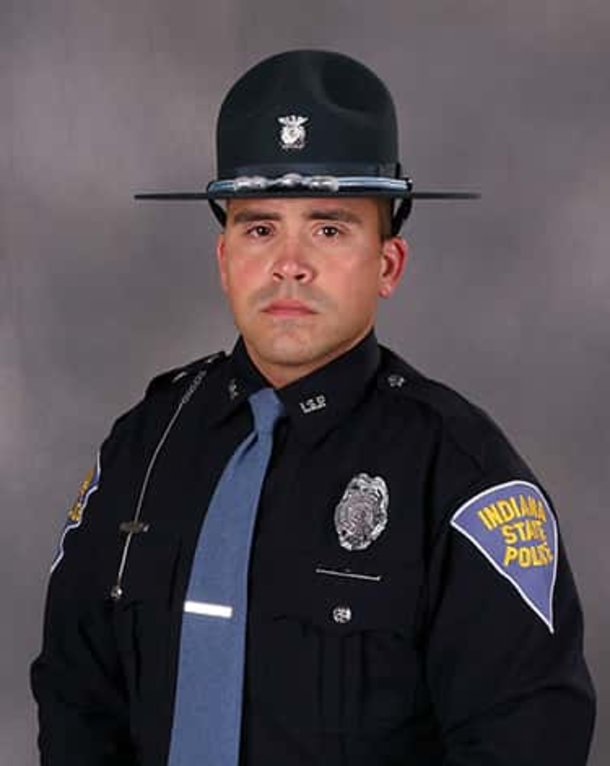 Newborn who was born on the side of the road is named after the Officer who helped deliver the baby boy - picture 2