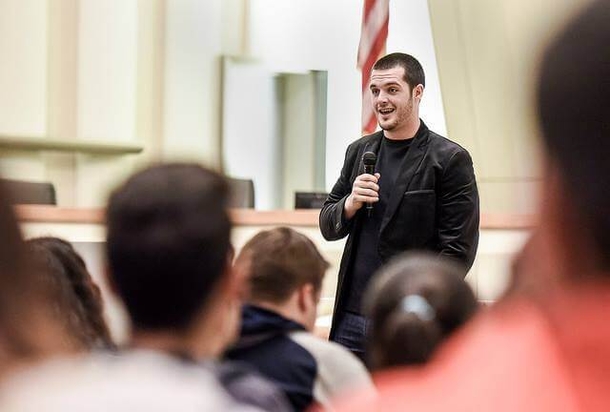 NFL Star Hears The Voice Of God While In Church - His Story Saves The Lives Of Many - picture 3