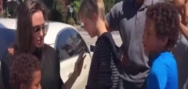 Nobody Even Stops To Talk To Young Boys Selling Teddy Bear, Then A Hollywood Super Shows Up (Photos) - picture 5