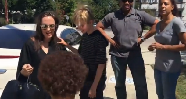 Nobody Even Stops To Talk To Young Boys Selling Teddy Bear, Then A Hollywood Super Shows Up (Photos) - picture 8