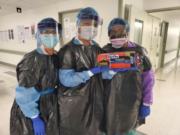 NYC nurse passes away after testing positive for COVID-19 at hospital where workers wear garbage bags to protect themselves - picture 4
