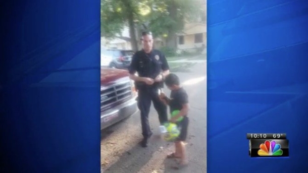 Officer's Act Of Kindness Makes Young Boy's Day - picture 2