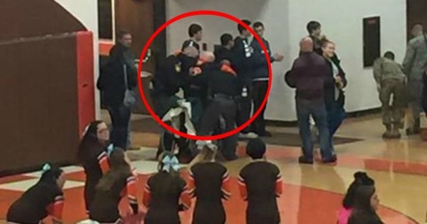 Onlooker Spots Veteran At Basketball Game, Shocked After Cops Approach Him - picture 2