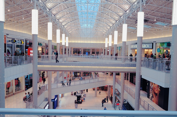 Only 3 Stores Will Open At The Mall Of America On Thanksgiving - picture 2