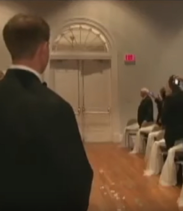 Paralyzed Bride 'Steps' Through The Door, Shocked Guests Burst Into Tears - picture 5