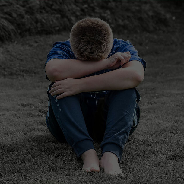Parents Kill 8-Year-Old Son – Then Doctor Finds A Note In Boy’s Hand That Crushes My Heart - picture 2