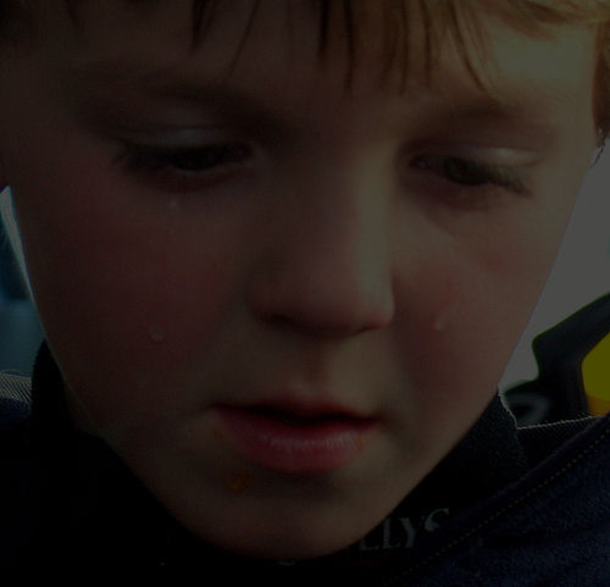 Parents Kill 8-Year-Old Son – Then Doctor Finds A Note In Boy’s Hand That Crushes My Heart - picture 3