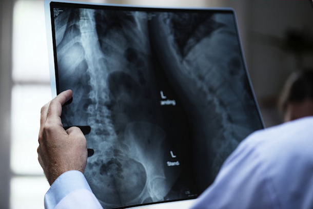 Parents Kill 8-Year-Old Son – Then Doctor Finds A Note In Boy’s Hand That Crushes My Heart - picture 6
