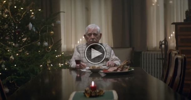 People Are Calling This ‘The Most Powerful Christmas Commercial EVER’ - picture 2
