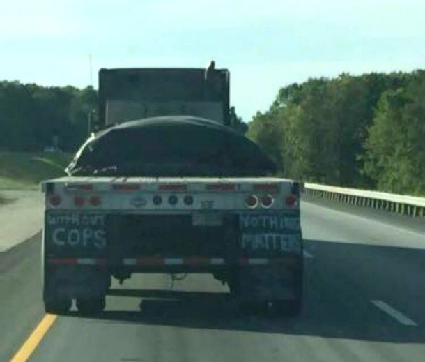 People Are Shocked At What’s Spotted On Back Of Truck That Passed Through Ohio - picture 3