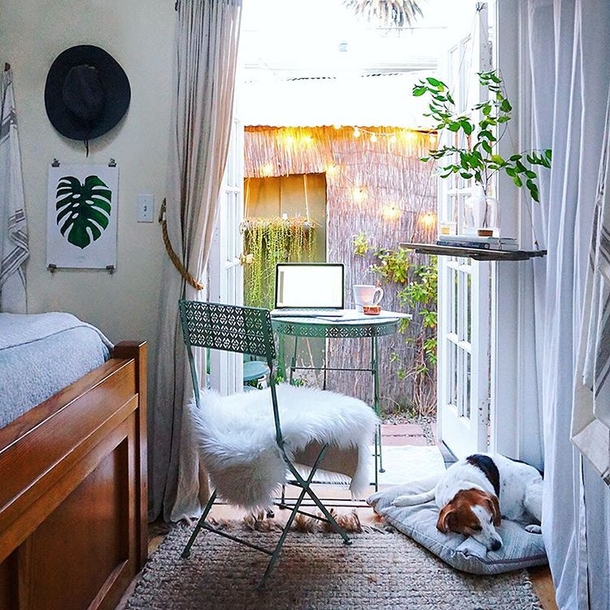 People Called Her Crazy For Moving Into A GarageBut Look Inside! She's Genius! - picture 10