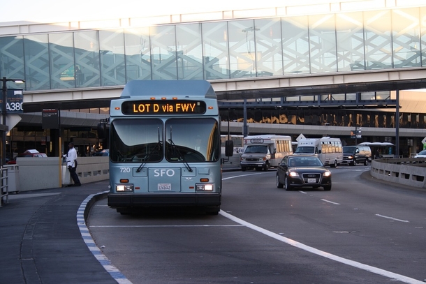People On Bus Wouldn't Give Space To Handicapped Man, So Bus Driver Teaches Them A Serious Lesson - picture 2