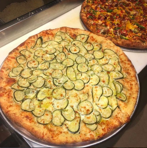 Pickle Pizza Has Become A New Thing And A lot Of People Are Giving Their Thoughts About It - picture 2