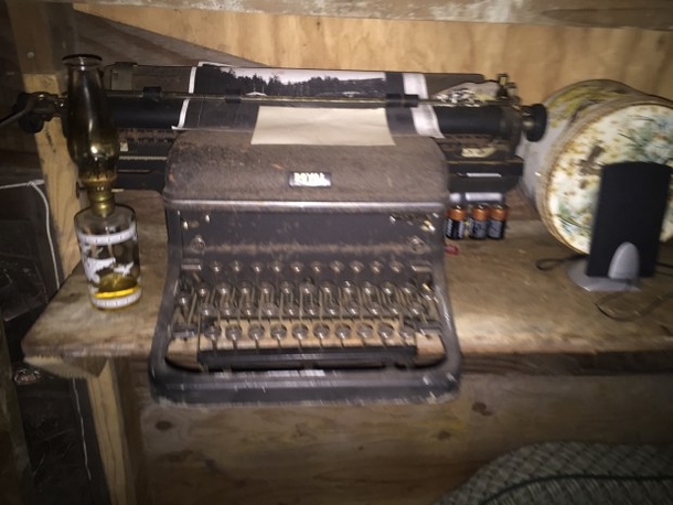PICS: Forest Ranger Spots Hidden Cabin In Woods, Finds Creepy Mystery Inside - picture 7