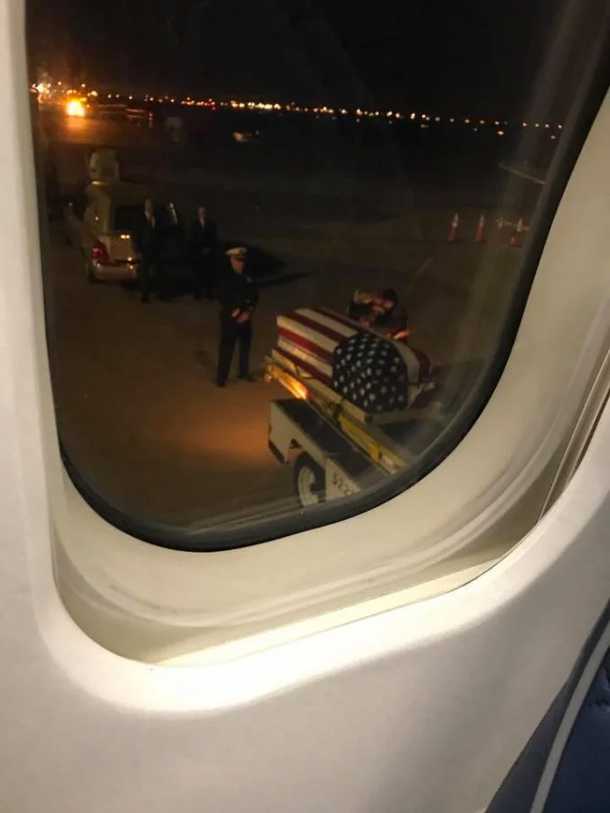Plane Stops And As A Passenger Looks Around, Everyone Is In Tears - He Went To Social Media To Explain Why - picture 3
